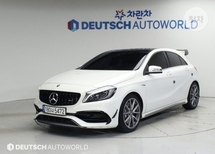 벤츠 A-클래스 3세대 A45 AMG 4MATIC W176 차량 이미지