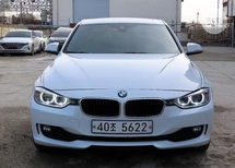 BMW 3시리즈 6세대 320d xDrive F30 차량 이미지