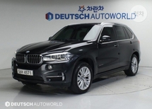 BMW X5 3세대 xDrive 30d 런치팩2 F15 차량 이미지