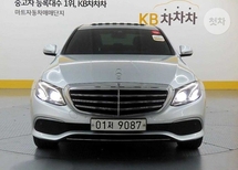 벤츠 E-클래스 5세대 E220d 4Matic 익스클루시브 W213 차량 이미지