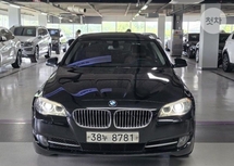 BMW 5시리즈 6세대 528i 세단 F10 차량 이미지