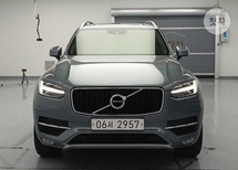 볼보 XC90 2세대 D5 AWD 모멘텀(7인승)  차량 이미지