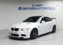 BMW M3 4세대 M3 쿠페 E90 차량 이미지