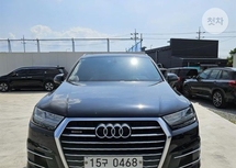 아우디 Q7 2세대 35TDI 콰트로 컴포트 4M 차량 이미지