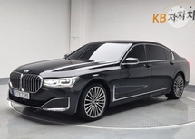 BMW 7시리즈 6세대 750Li xDrive 디자인 퓨어 엑셀런스 G11 차량 이미지