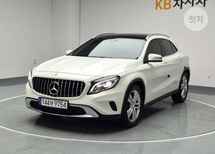 벤츠 GLA-클래스 1세대 GLA200 d 4MATIC X156 차량 이미지