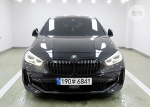 BMW 1시리즈 3세대 120i M 스포츠 F40 차량 이미지