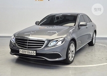 벤츠 E-클래스 5세대 E220d 4Matic 익스클루시브 W213 차량 이미지