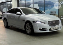 재규어 XJ 8세대 3.0D 프리미엄 럭셔리 SWB X351 차량 이미지