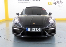 포르쉐 911 8세대 카레라 4 GTS 992 차량 이미지