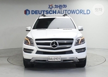 벤츠 GL-클래스 2세대 GL450 4MATIC X166 차량 이미지