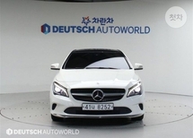 벤츠 CLA-클래스 CLA250 4MATIC C117 차량 이미지