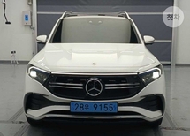 벤츠 EQB EQB300 4MATIC AMG 라인 X243 차량 이미지