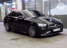 현나라 인증딜러의 판매 중인 C-클래스 5세대 C300 4MATIC AMG 라인 중고차