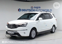 이영원 인증딜러의 판매 중인 코란도 투리스모 4WD 11인승 GT 중고차