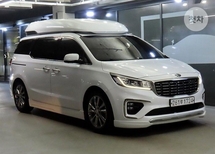 김경만 인증딜러의 판매 중인 더 뉴 카니발 디젤 2.2 9인승 하이리무진 노블레스 스페셜 중고차