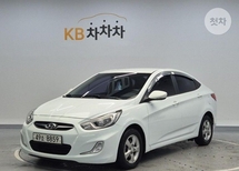 김지용 인증딜러의 판매 중인 엑센트(신형) 1.6 GDI 모던 중고차