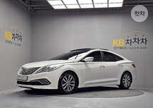 권두현 인증딜러의 판매 중인 그랜저 HG HG240 럭셔리 중고차