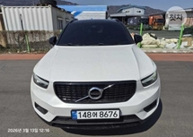 배영광 인증딜러의 판매 중인 XC40 B4 R-디자인 AWD 중고차