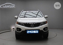 강혜린 인증딜러의 판매 중인 쏘렌토 R 디젤 2.2 2WD TLX 중고차