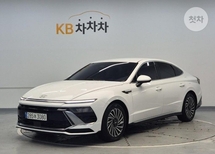 임연호 인증딜러의 판매 중인 쏘나타 디 엣지 하이브리드 익스클루시브 중고차