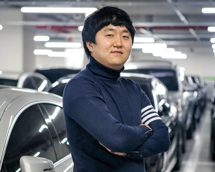 설유성 인증딜러 사진