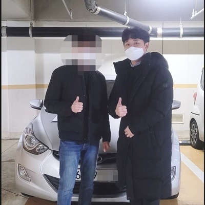 강석빈 인증딜러의 현대 아반떼 MD 중고차 후기 사진