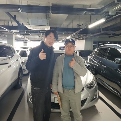 박현진 인증딜러의 현대 더 뉴 아반떼 중고차 후기 사진