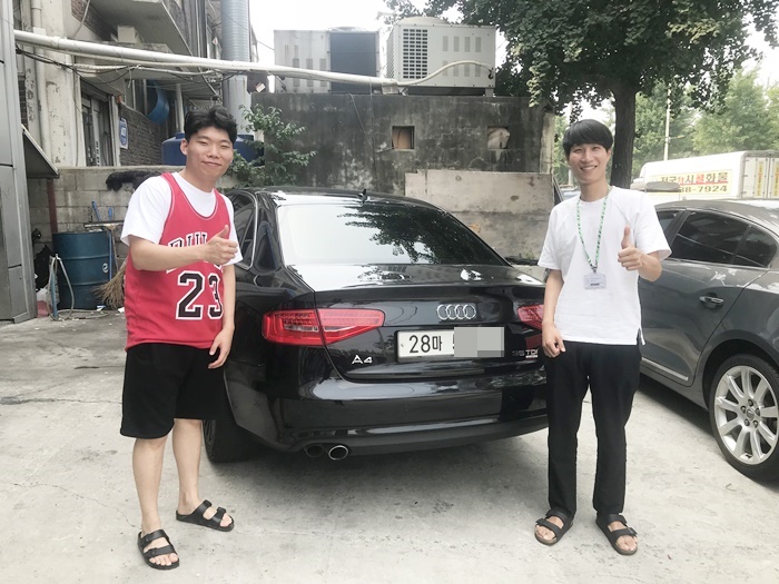 안진호 인증딜러의 아우디 A4 4세대 중고차 후기 사진