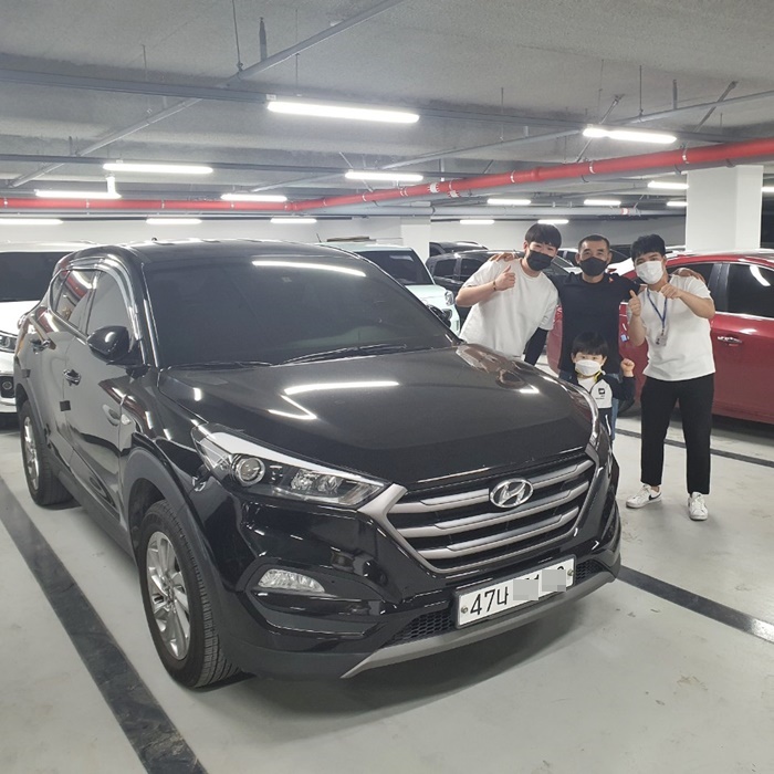 윤성준 인증딜러의 현대 올 뉴 투싼 중고차 후기 사진